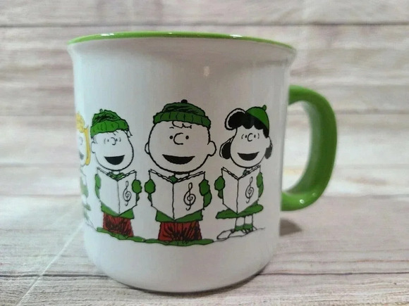 Gibson Other - Gibson Peanuts Merry Christmas Coffee Mug Cup Green White Oversized